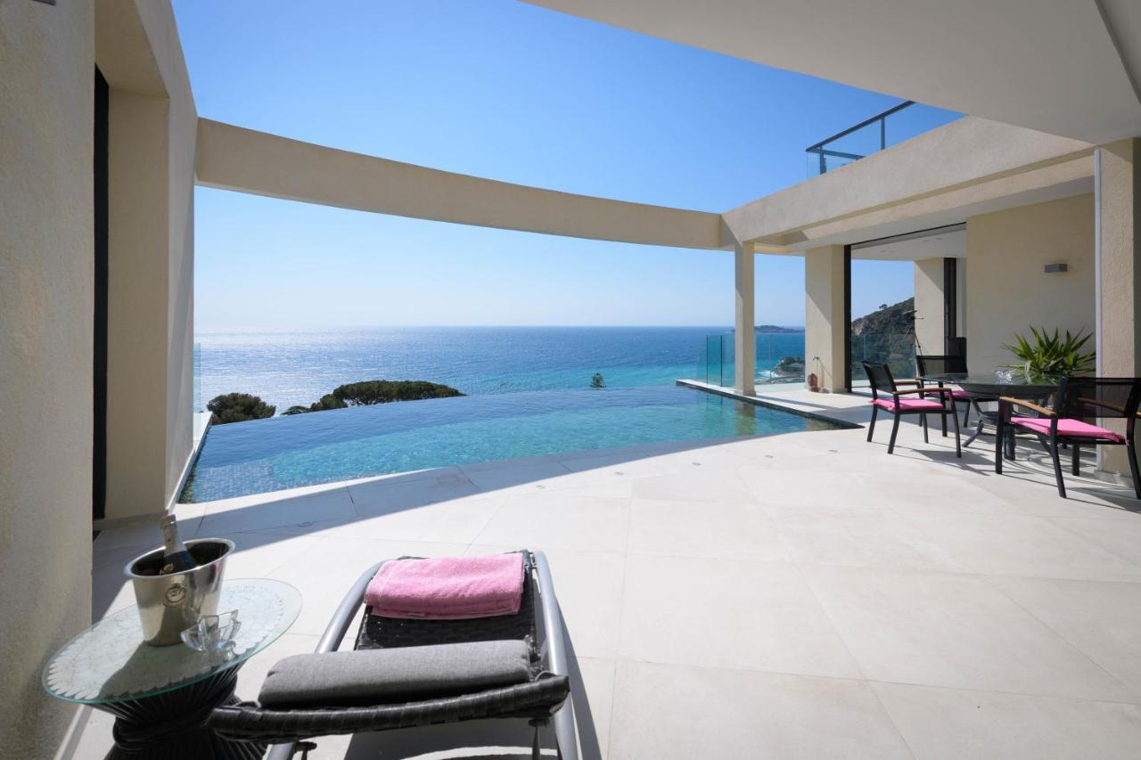 אזה Villa Paradise מראה חיצוני תמונה